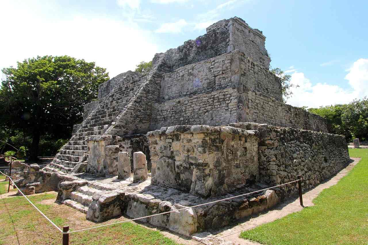 El Meco Archaeological Site