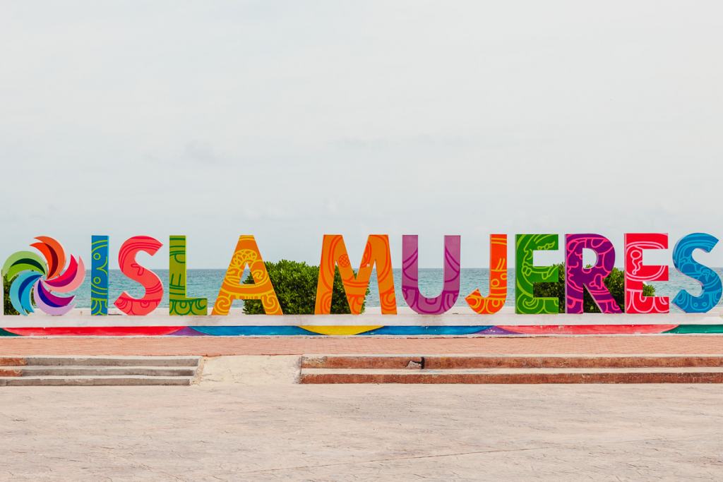 Isla Mujeres Sign