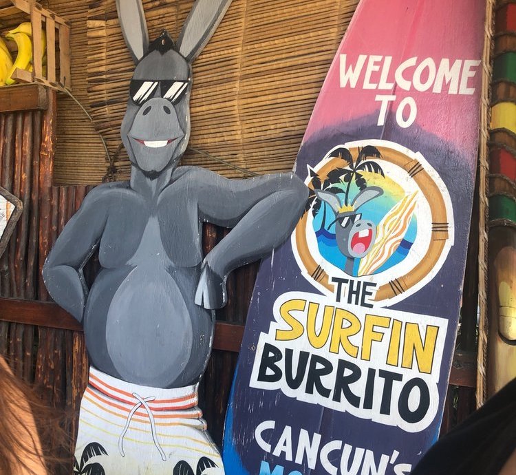 Surfin' Burrito Cancun