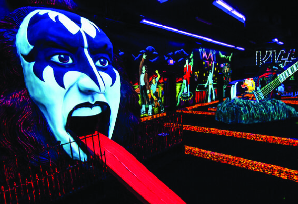 KISS mini golf in Las Vegas